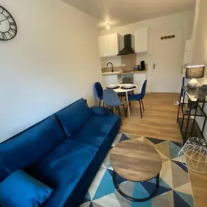 T2 Chic - Blue & Grey Appartement